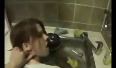 ماسک بزنید و دیک خود را مک کنید عکس سکس دختران زیبا