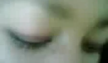 یک دختر باهوش بیضه ها عکس سکسی دختر خاله و سرش را به خوبی لیز می کند