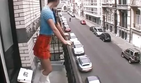 ژیمناستیک وابسته به عشق شهوانی خانگی بر تصاویرسکسی متحرک خفن روی دوربین