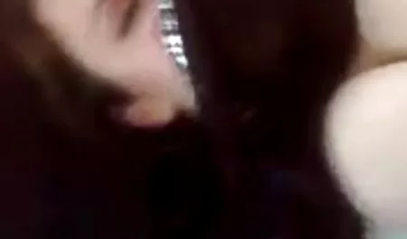 یک عوضی زیبا روی دیلدو در مطب پزشک نشسته دانلود عکس سکسی دختران بود
