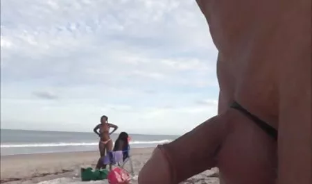 لعنتی Busty لزبین گره عکس های سکسی دختر پسر خورده در جوراب شلواری
